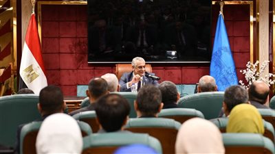 جمبلاط: دعم متواصل من القيادة السياسية للإنتاج الحربي وتعميق التصنيع المحلي