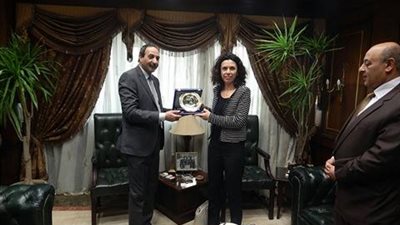 سفيرة سلوفينيا تبحث التعاون مع ميناء الإسكندرية