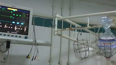  الغضب يسيطر على أهالى «المنيا» بسبب تهالك «المستشفى الجامعى»