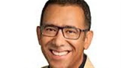 «الفخراني»: «كريم» طردوني وأهانوني.. ولم أقدم «استقالتي»