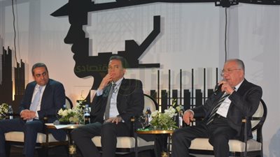 الإسكان: مناقشة قانون التعويضات خلال أيام