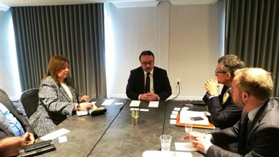 بالصور.. «القاضي» يجتمع مع «ساب» للاستثمار بالسوق المصري 