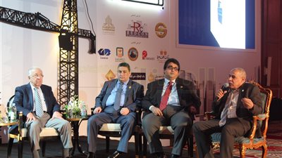 التشييد والبناء: 3 عقبات تواجه قطاع المقاولات