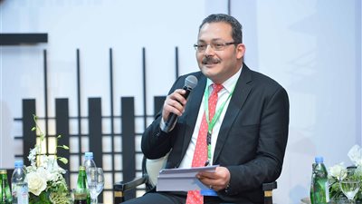 «التعمير»: 18 مليون طن فائص بشركات الأسمنت خلال 2016