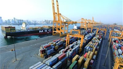 وصول 952 راكبا لميناء نويبع.. وتداول 82 شاحنة