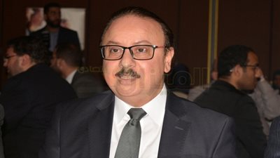 «القاضي» يزور مقر «أورنج» بوادي السليكون 