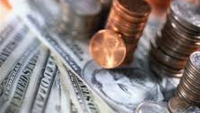 «حمزة» يطالب البنوك بتمويل مستثمري الصعيد