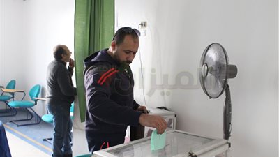 أسرة «الميزان الاقتصادي» تشارك بـ«انتخابات الصحفيين»