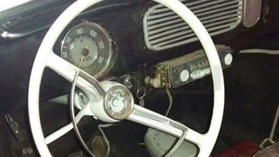 بالصور..الاشتباه فى سيارة أثرية بـ«جمارك دمياط» ومنع تصديرها