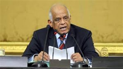 عبد العال يتوجه إلى المغرب لحضور مؤتمر الاتحاد البرلماني العربي 