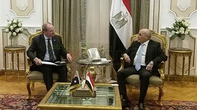 «العصار» يبحث زيادة التبادل التجارى مع وزير الاستثمار الاسترالى 