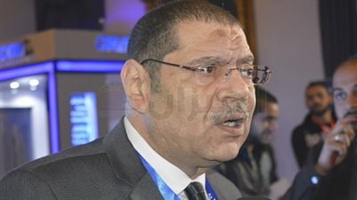 سراج سعدالدين: تعليمات رئاسية بحل أزمات المستثمرين 