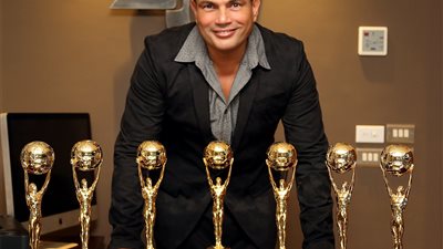 تأجيل دعوى عمرو دياب ضد موقع إسرائيلي لـ1 إبريل 