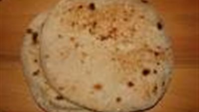 التموين: لم أسمع من قبل عن صرف الخبز على البطاقة الذكية