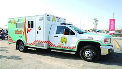 دبي تطلق أول سيارة إسعاف للسعادة في العالم