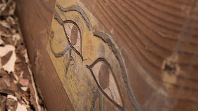 بالصور.. إسبانيا تكتشف «غرفة دفن» بغرب أسوان 