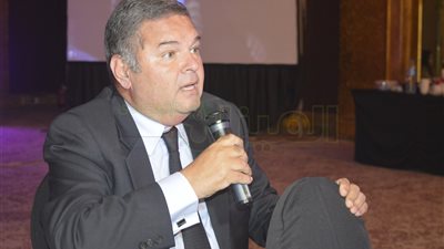 هشام توفيق.. الاقتصادي الذى لا يعرف الفشل..«بروفايل»