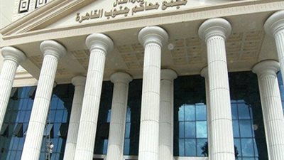 الجنايات تقضي بإلغاء براءة مبارك وآخرين بـ«هدايا الأهرام»