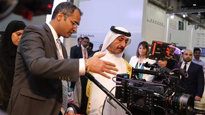  «كانون» تدعم صناعة السينما في الشرق الأوسط