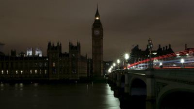 7000 مدينة تشارك في ساعة الأرض.. اليوم