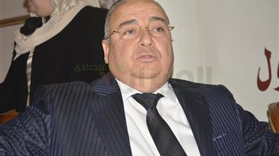 «حافظ»: خطة «المستثمرين» لصناعة الدواء تعيد مصر لمكانتها الدولية