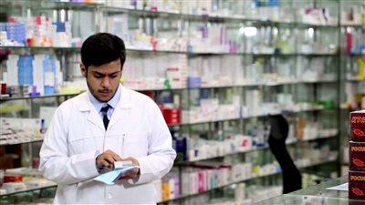 المحمدي يقترح التوجه لحماية المستهلك لحل مشكلة الأدوية منتهية الصلاحية