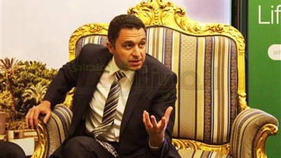 «شتا»: «التعويم» وفر العملة الصعبة لـ«شنايدر إليكتريك»