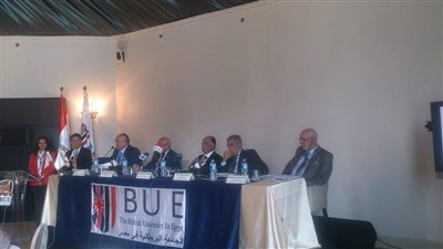 «خميس»: جولة بـ «أمريكا اللاتينية» لعرض فرص الاستثمار المتاحة بمصر