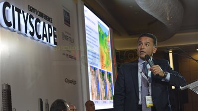 «سوديك» تطالب بزيادة طرح الأراضي