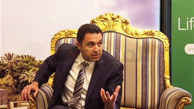 وليد شتا الرئيس الإقليمي لشركة شنايدر إليكتريك مصر في حواره لـ«الميزان الاقتصادي»: زيادة الوعي بمشكلة الطاقة على رأس التحديات.. و«تعويم الجنيه» يشجع على التصدير