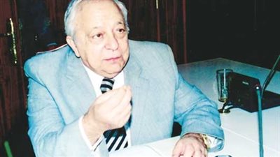 «شعبة الملابس» تطالب بتخفيض مستلزمات التصنيع