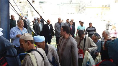 طوارئ بميناء سفاجا لتوديع أول أفواج المعتمرين
