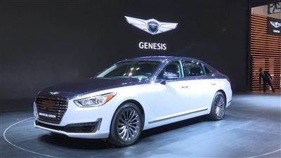 «جينيسيس» تكشف عن سيارتها السيدان «G90»