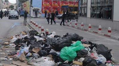  1500 جنيه عقوبة «إلقاء فضلات» بالطريق