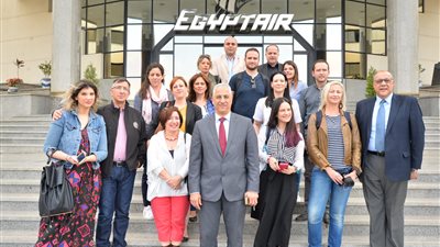 «مصر للطيران» تستضيف وفدًا يونانيًّا لتنشيط السياحة