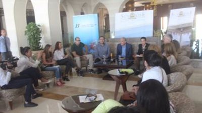 محافظ جنوب سيناء يلتقي وفدا إعلاميا رومانيا لتنشيط السياحة