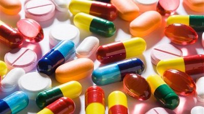 «بي كونيكت» تنهي أزمتها مع الصيادلة