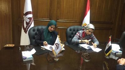 بالصور.. الألسن العالى يوقع بروتوكولات تعاون لتطوير مناهج السياحة