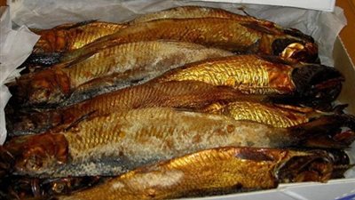 أسعار الفسيخ والرنجة قبل أسبوع من «شم النسيم»