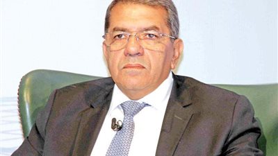 وزير المالية يدين تفجير الكنائس المصرية