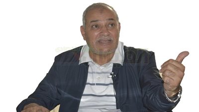 عبد العزيز السيد في حواره لـ«الميزان الاقتصادي»: نستطيع تحقيق الاكتفاء الذاتي من الدواجن.. وتوقعات بتراجع الاستهلاك خلال شهر رمضان المقبل