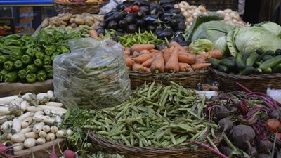 بالفيديو.. أسعار الخضراوات اليوم.. والليمون يسجل 30 جنيهًا