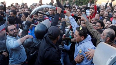 «خبراء»: التصنيف الائتماني لن يتراجع بعد فرض «الطوارئ»