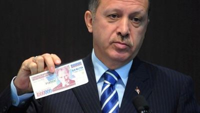 البطالة وعجز الموازنة تسجل مستوى قياسيا بتركيا