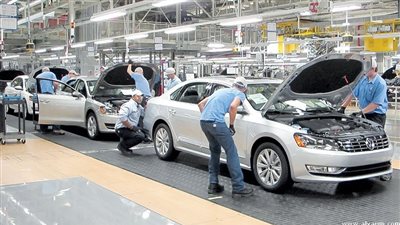 غرفة الصناعات الهندسية تعقد جولة لمصانع السيارات غدا 