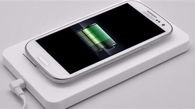 علماء يخترعون جهازًا من الورق لشحن الإلكترونيات