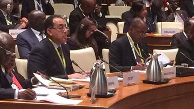 وزير الإسكان يشارك فى مؤتمر «المياه والصرف الصحي» بـ«واشنطن»