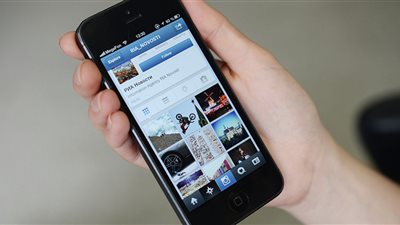 زيادة مستخدمي الهواتف الذكية وانخفاض «الثابت» في 2016