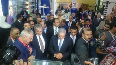 «قناة السويس» تستهدف الانتهاء من مصنعي الأعلاف وتعبئة الأسماك نهاية 2017