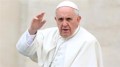 أجواء زيارة بابا الفاتيكان لمصر.. شركات السياحة: على الإعلام متابعة كل خطوات الزيارة وإيجابياتها.. وعماري: الاستقبال يجب أن يكون رئاسيًا